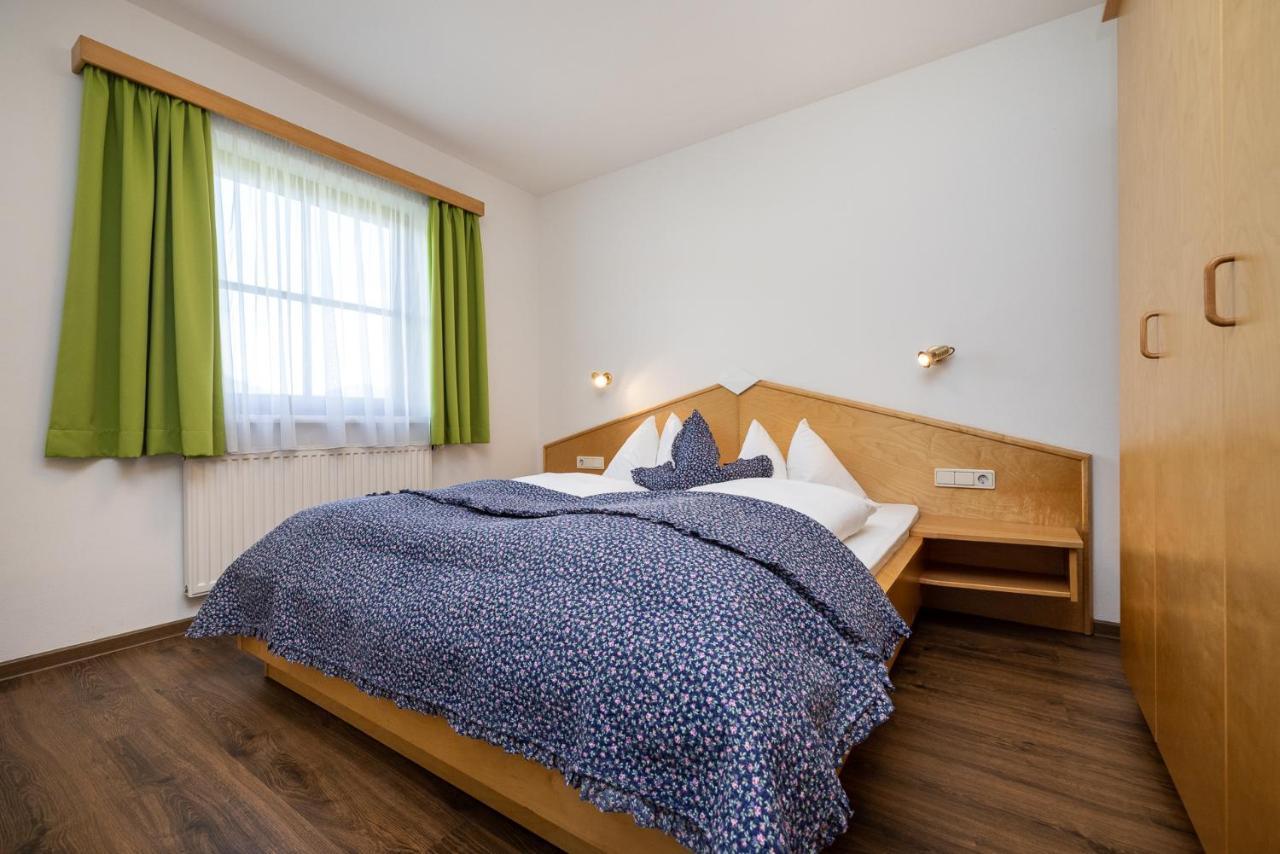 Michis Aparthotel Флахау Екстер'єр фото