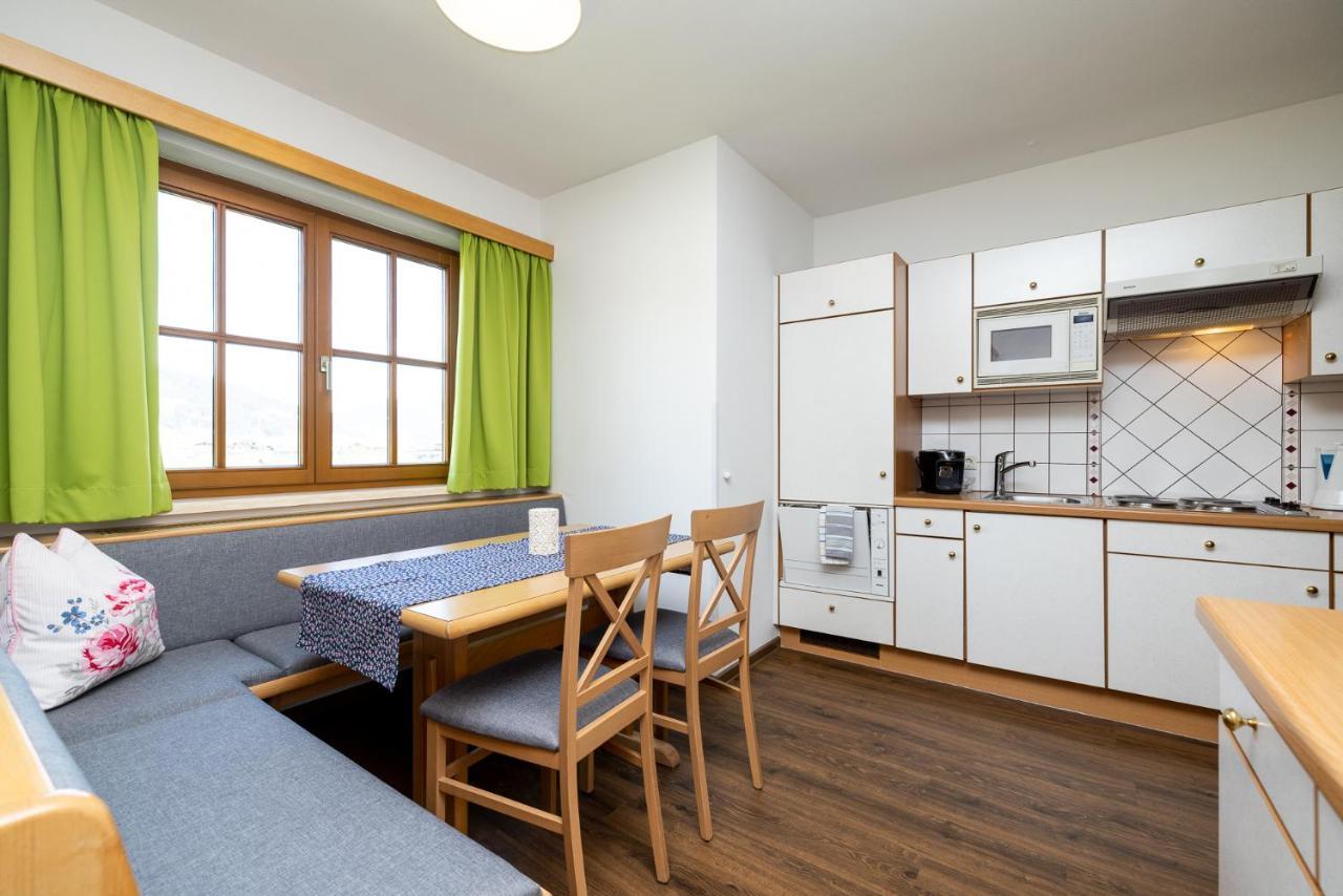 Michis Aparthotel Флахау Екстер'єр фото